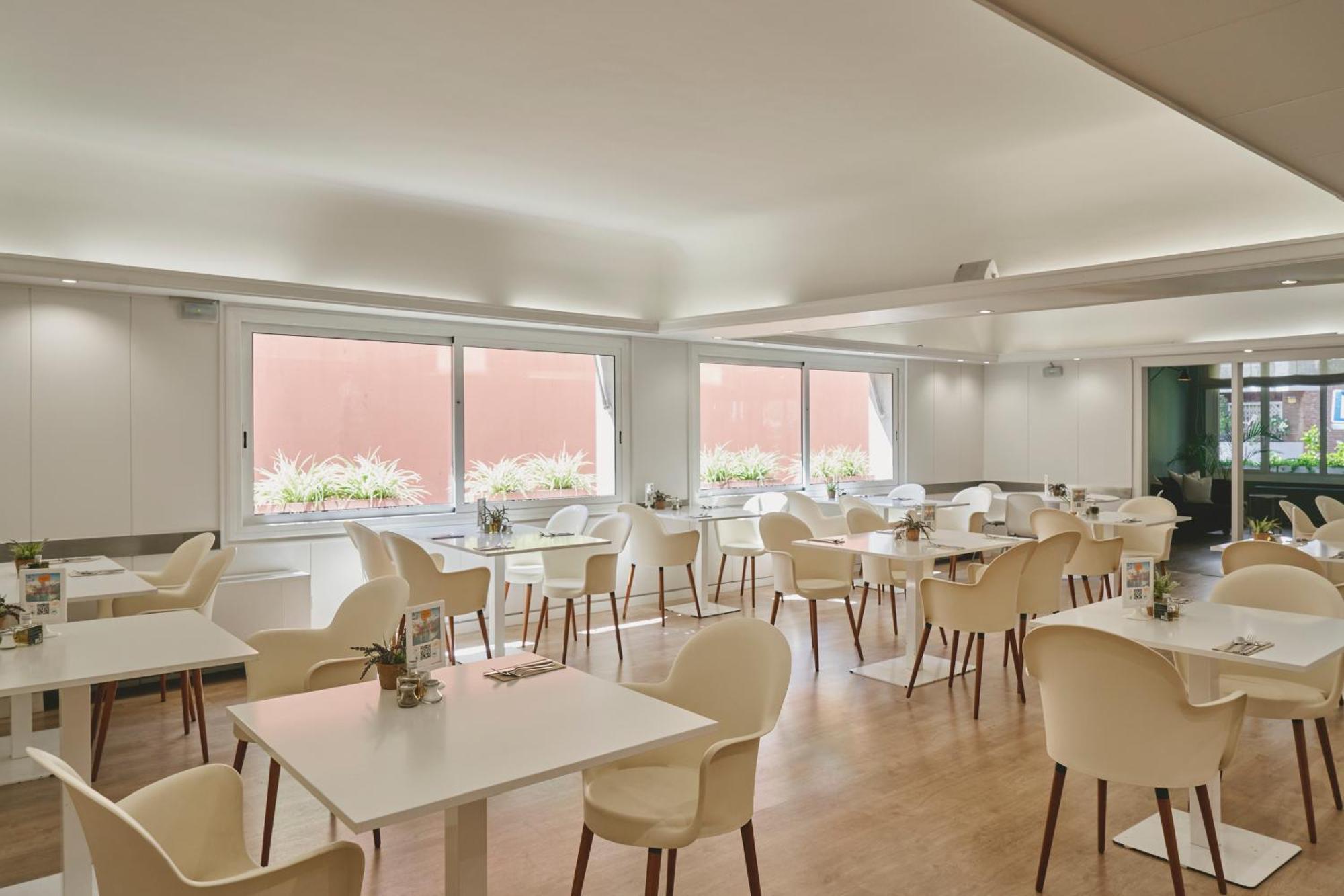 Tres Torres Atiram Hotel Barcelona Eksteriør billede