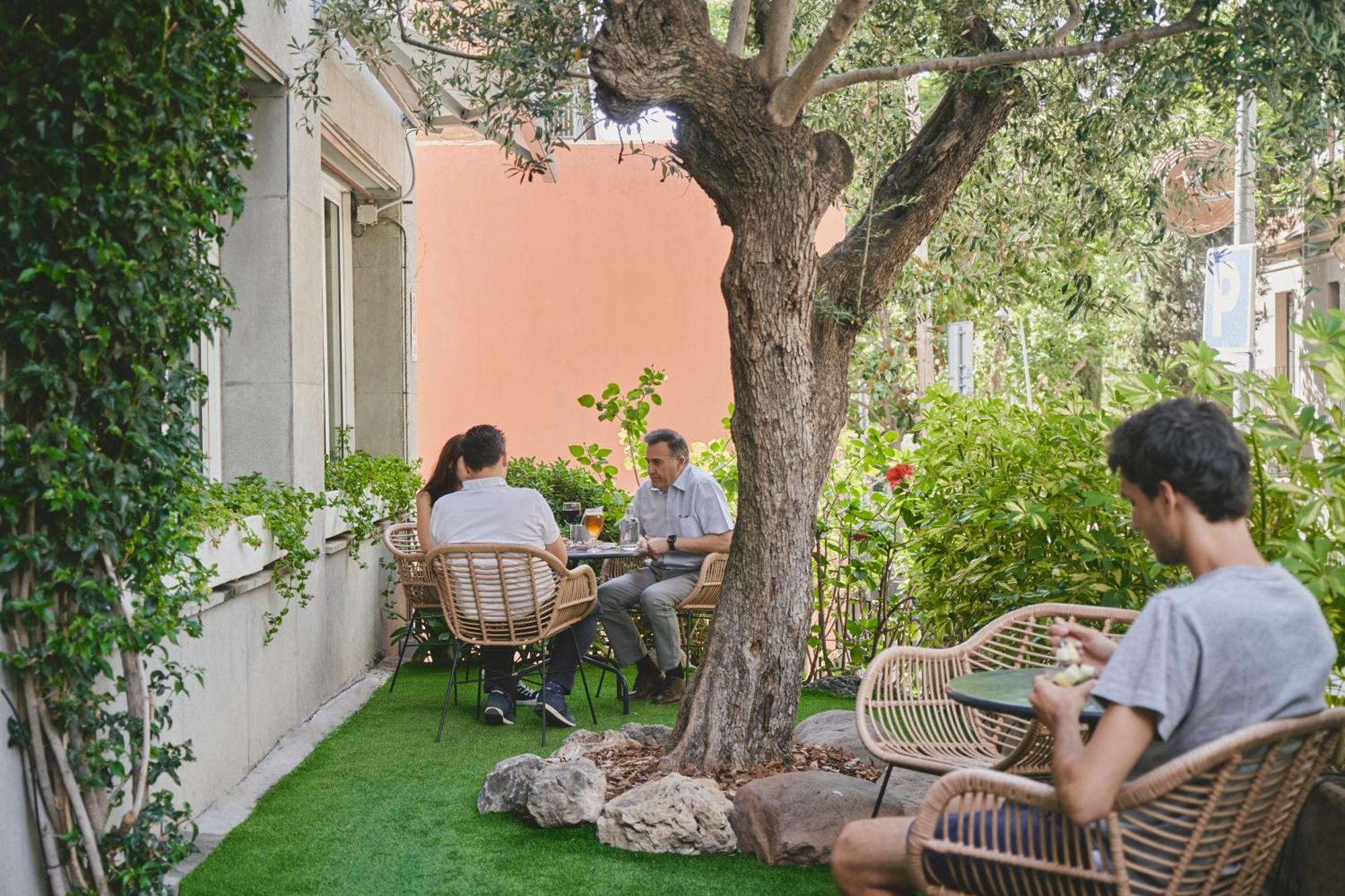 Tres Torres Atiram Hotel Barcelona Eksteriør billede
